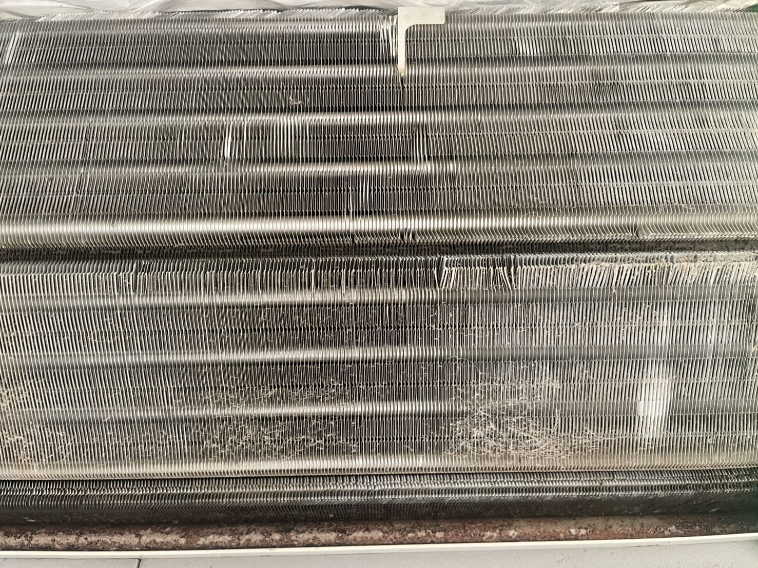 下妻市の黒駒でエアコンクリーニングpage-visual 下妻市の黒駒でエアコンクリーニングビジュアル