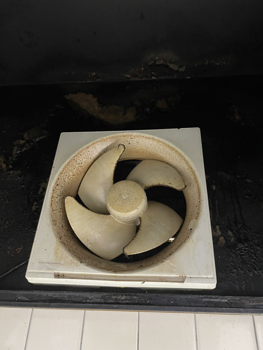 常総市東町で換気扇クリーニングpage-visual 常総市東町で換気扇クリーニングビジュアル